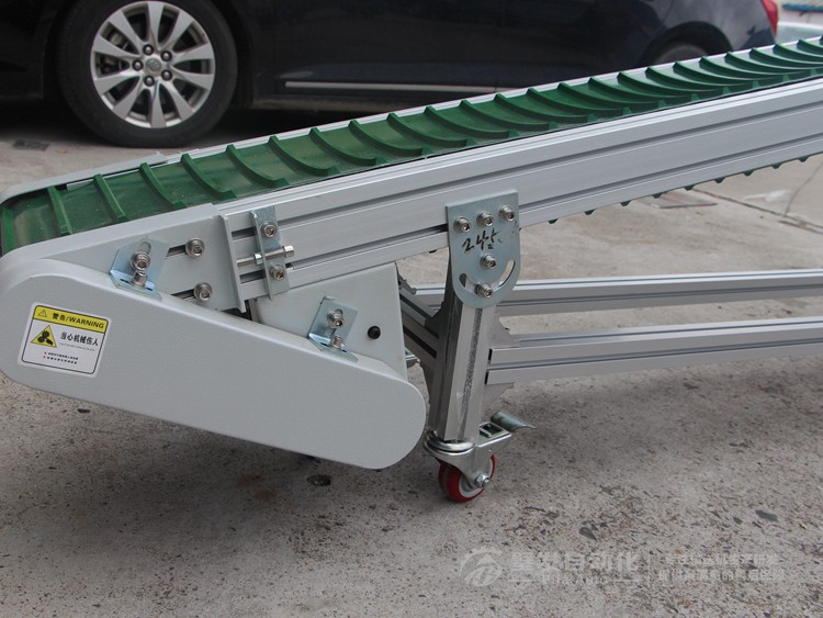 皮帶面加橫向?qū)l小型皮帶輸送機(jī)