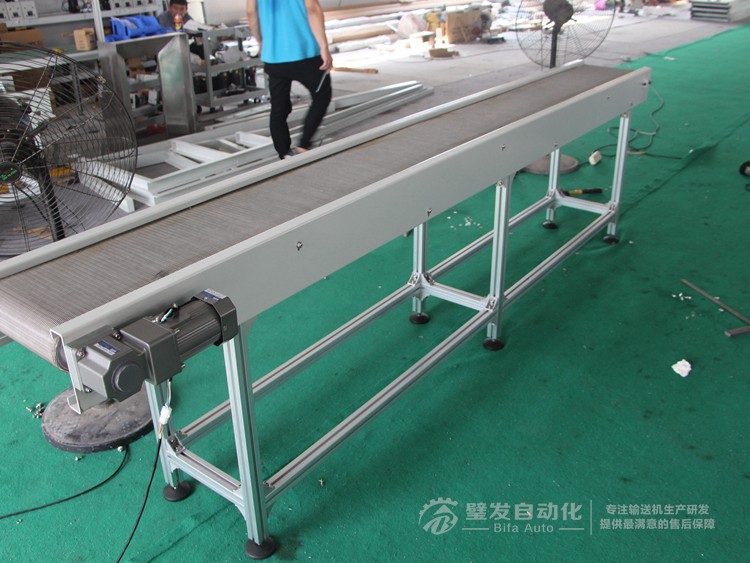 不銹鋼網鏈輸送機